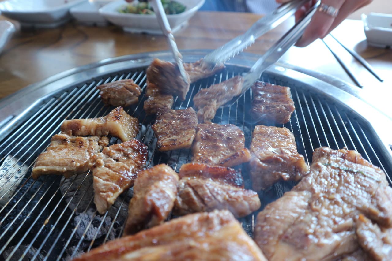 순심이네한우흑돼지: 제주산 한우와 흑돼지 전문점