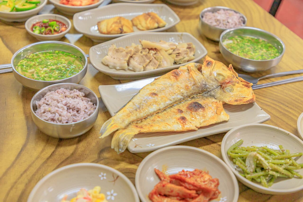 충남식당: 오랜 전통의 서귀포 도민 맛집