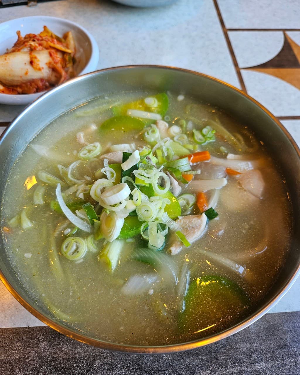 원조교래손칼국수