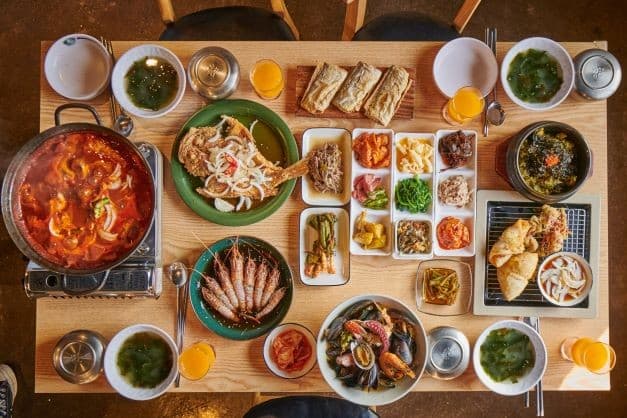 식과함께: 제주스러운 순살 갈치조림과 로컬 반찬