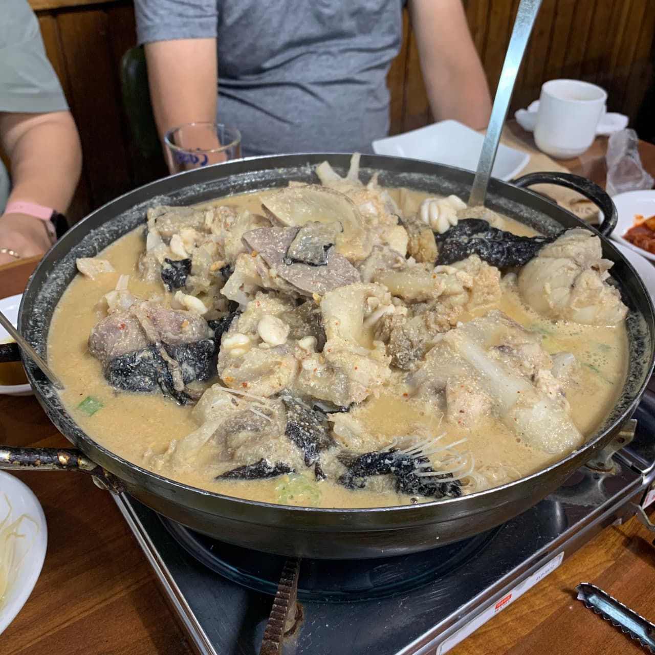 교래 각지불