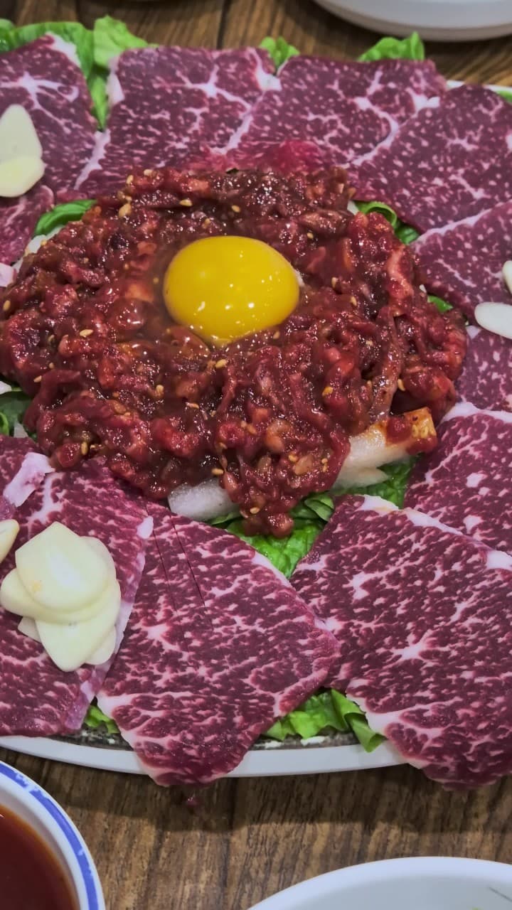 산우정: 제주 도민이 사랑하는 육회·육사시미 맛집
